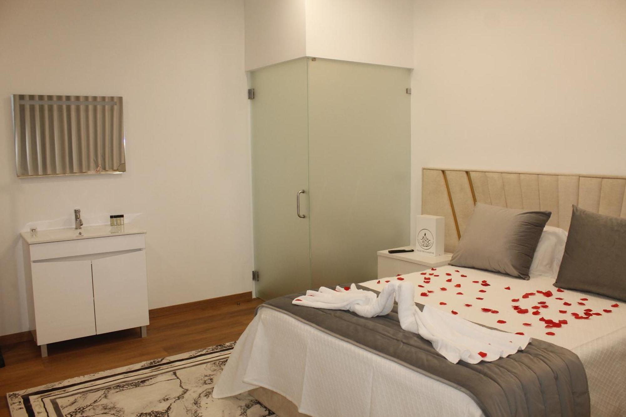 Hotel Douro Vale De Campos Penafiel Bagian luar foto