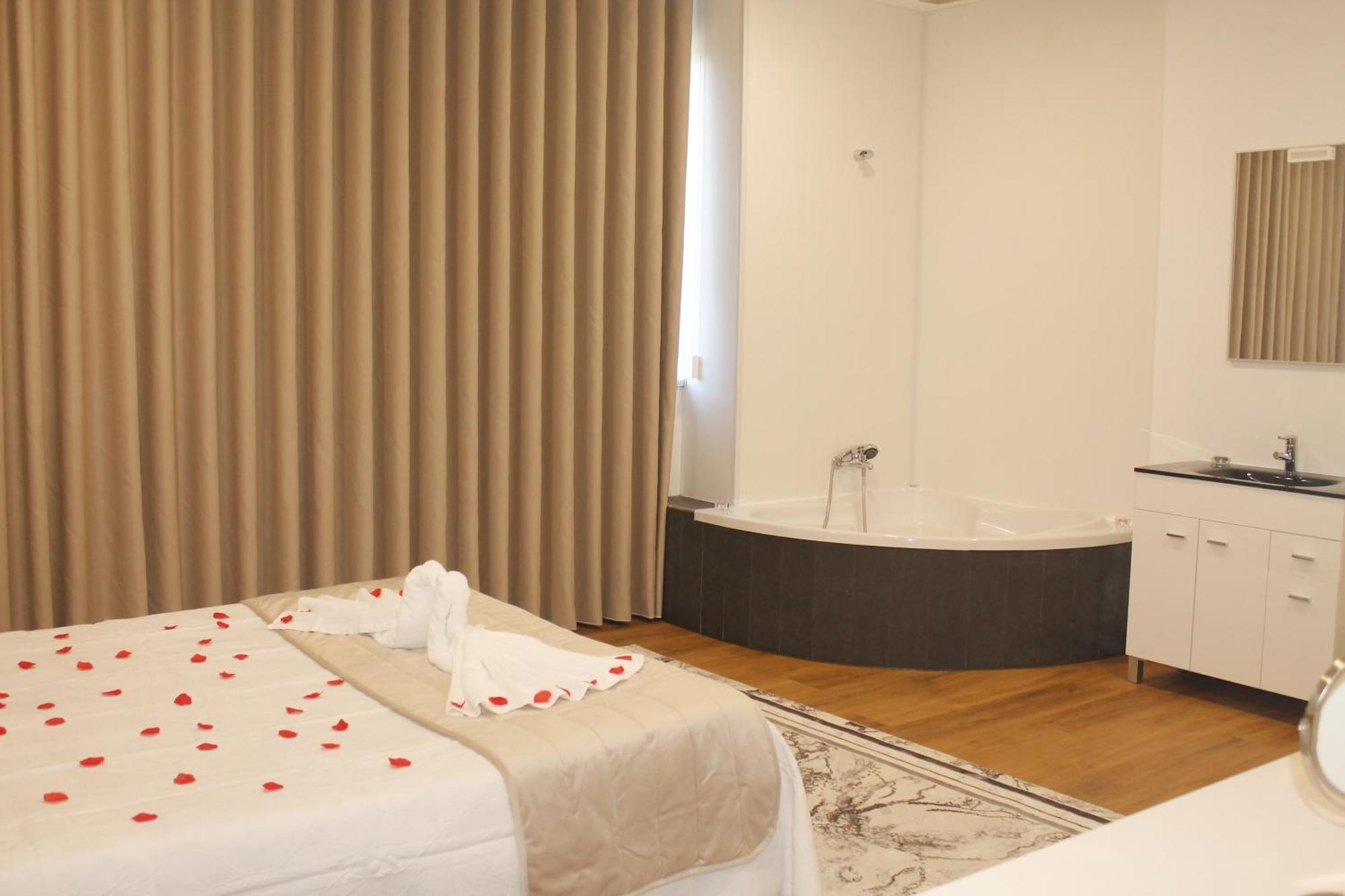 Hotel Douro Vale De Campos Penafiel Bagian luar foto